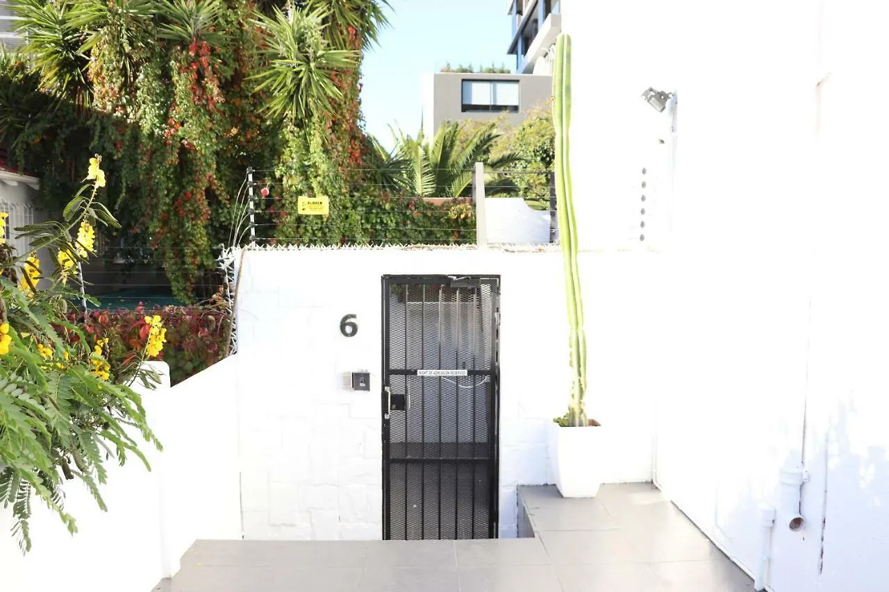 Ds Backpackers In Green Point Cape Town