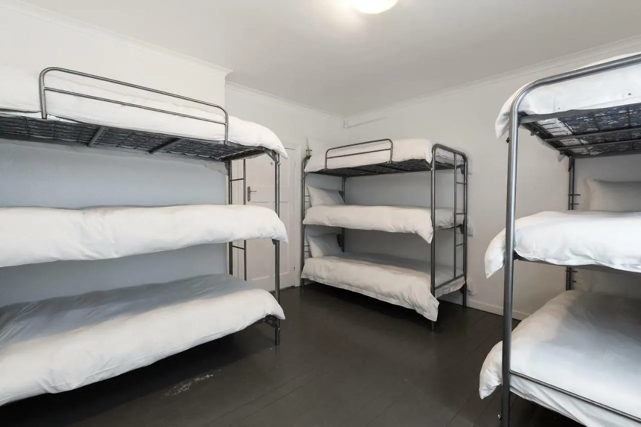 Hostel Ds Backpackers In Green Point South Africa