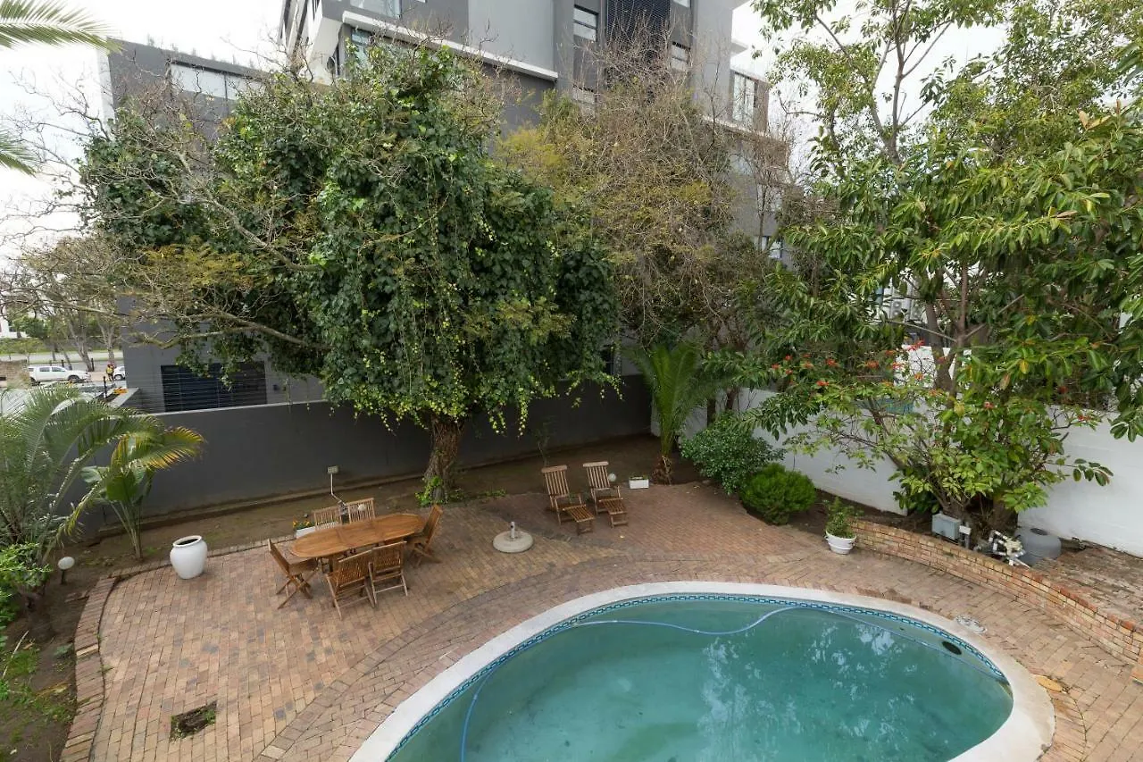 Hostel Ds Backpackers In Green Point