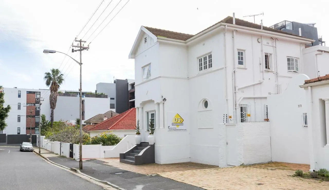 Ds Backpackers In Green Point Hostel